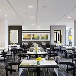 Отель Vienna House By Wyndham Andel's Берлин